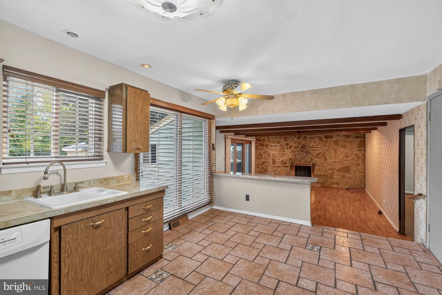 9922 Hoyt Cir photo 9