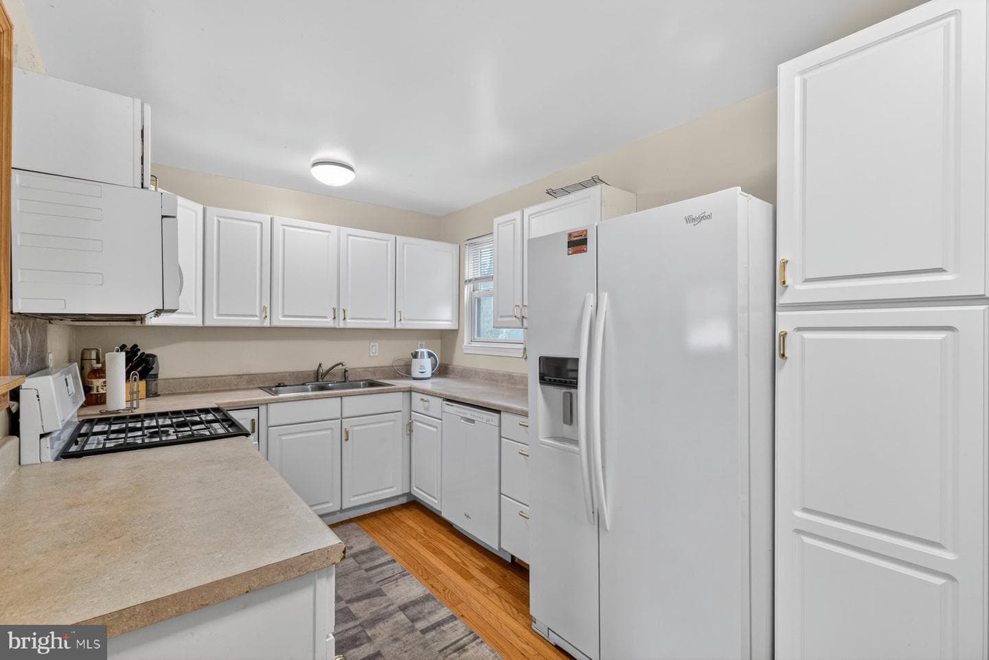 201 Uppergate Court photo 10
