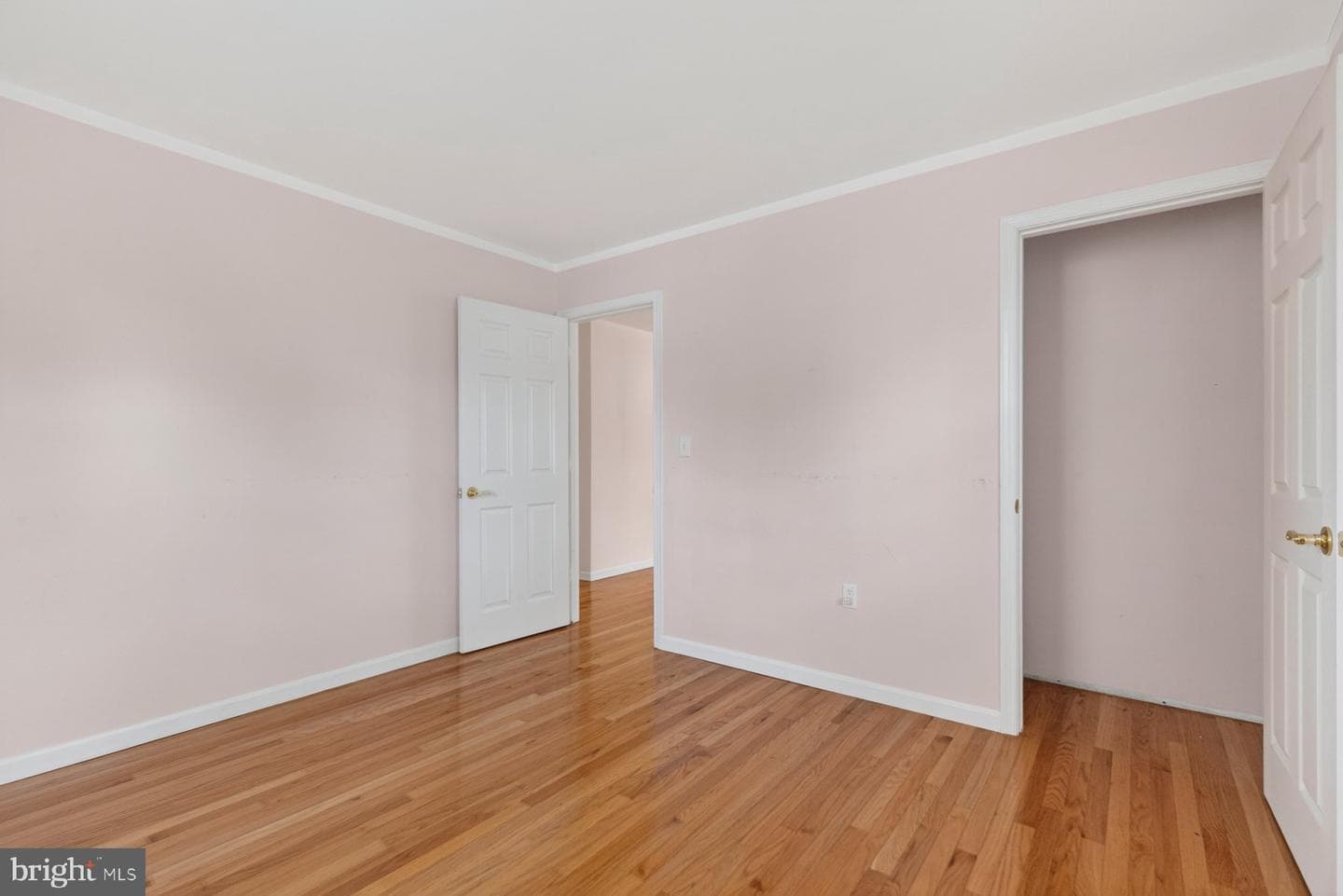 201 Uppergate Court photo 15