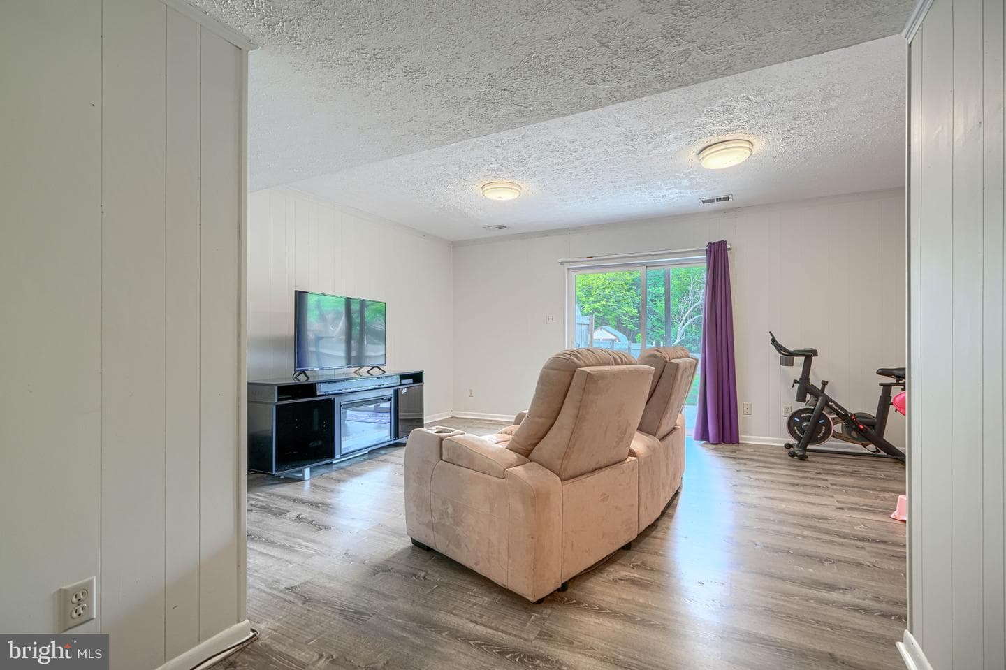 127 Bourbon Court photo 21