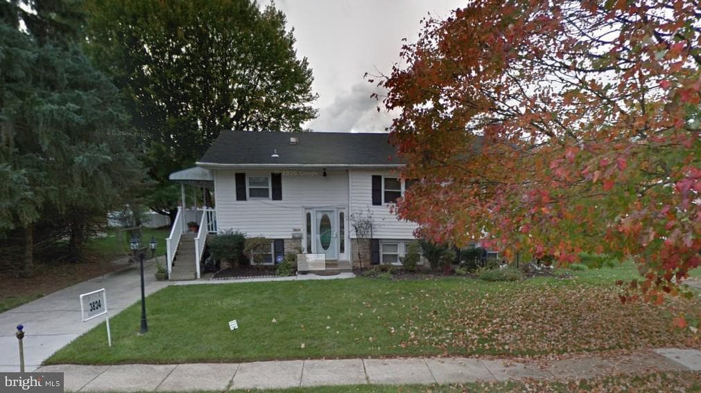 3824 Cassandra Road photo 1