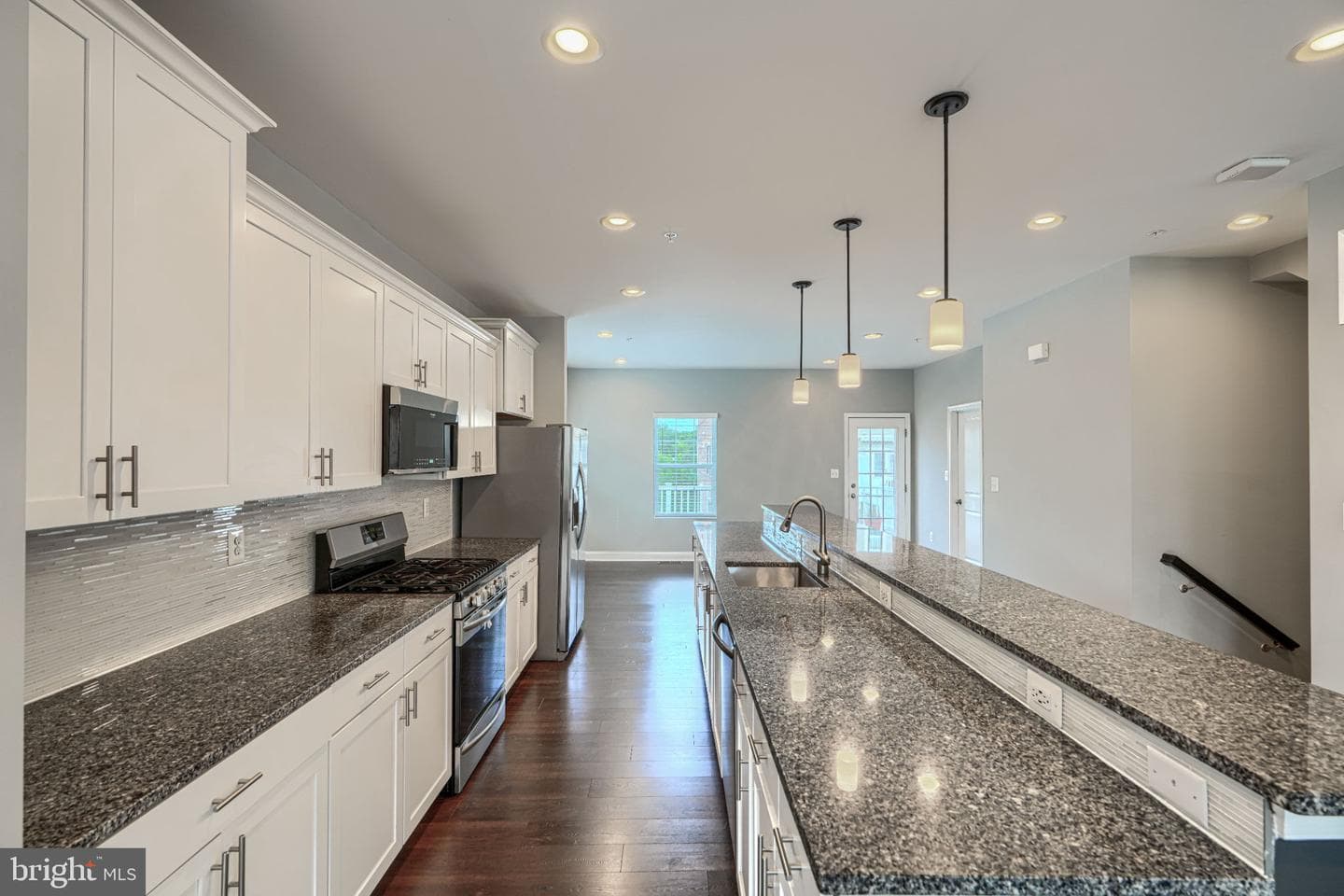 9240 Garrettson Circle photo 17