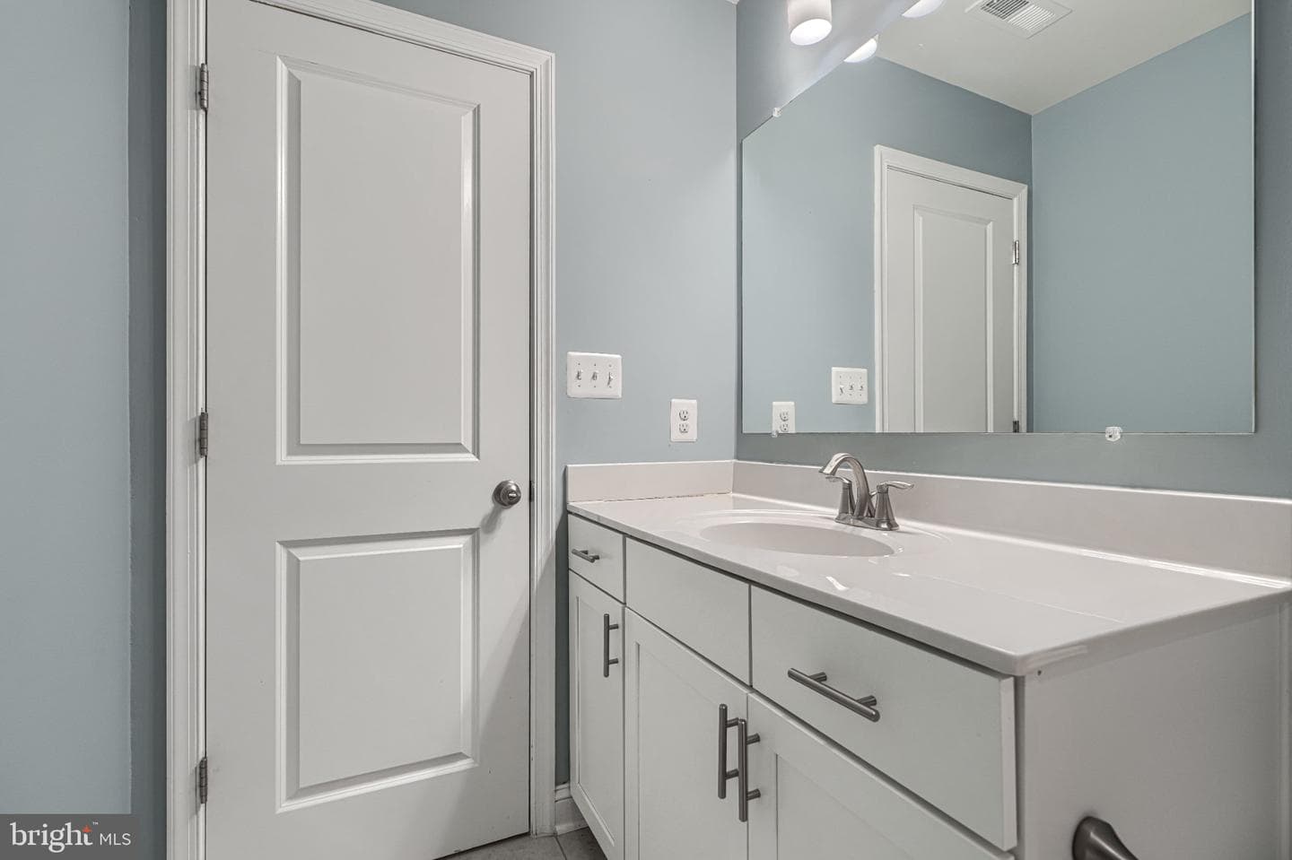 9240 Garrettson Circle photo 41