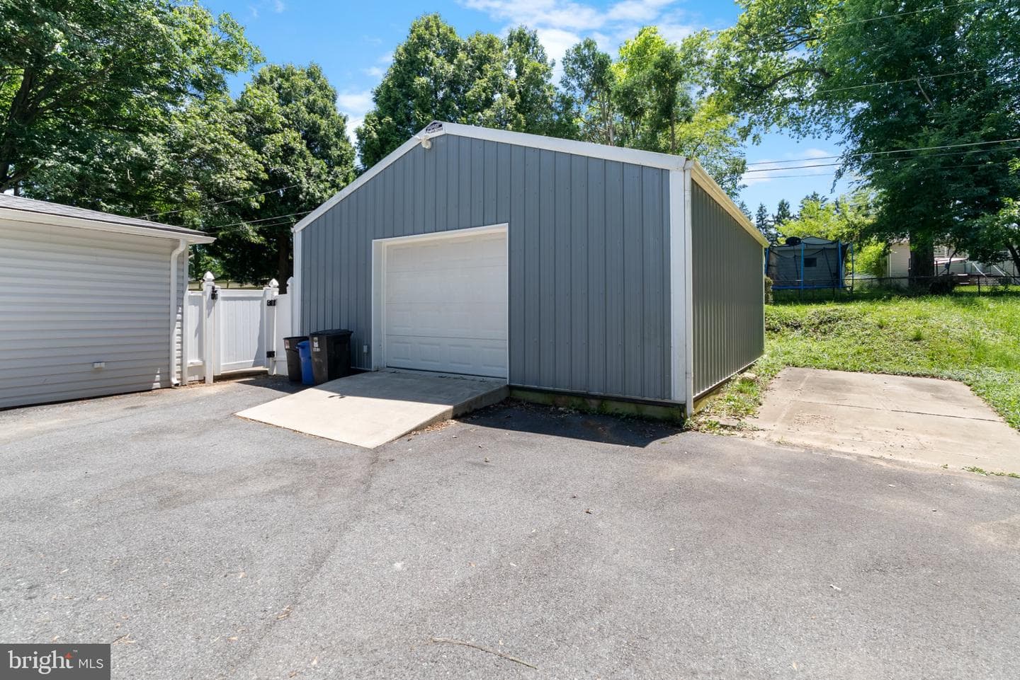 803 Greenview Court photo 29