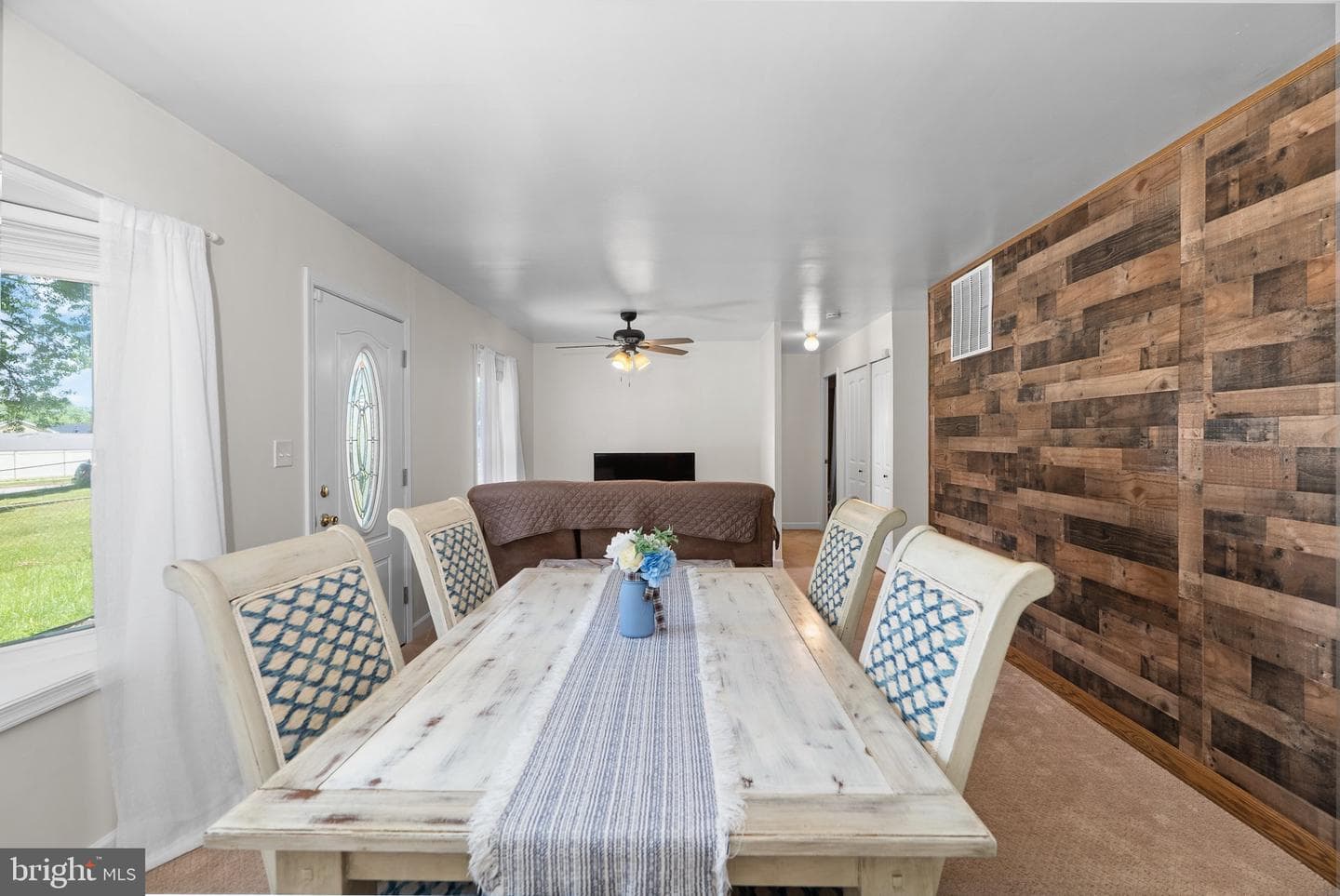 803 Greenview Court photo 8