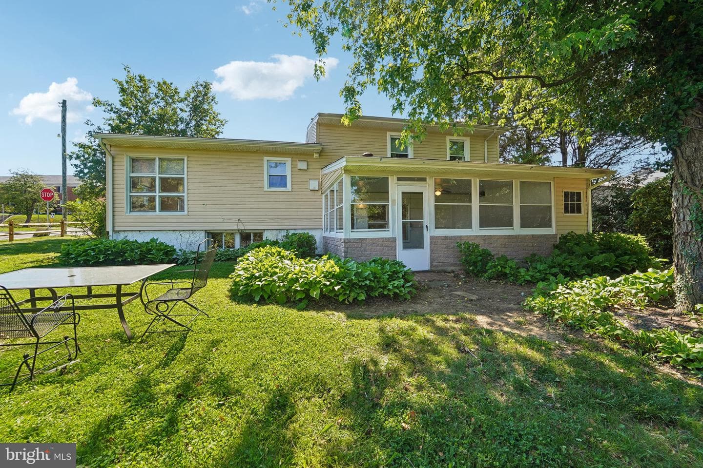 7610 Knollwood Road photo 44