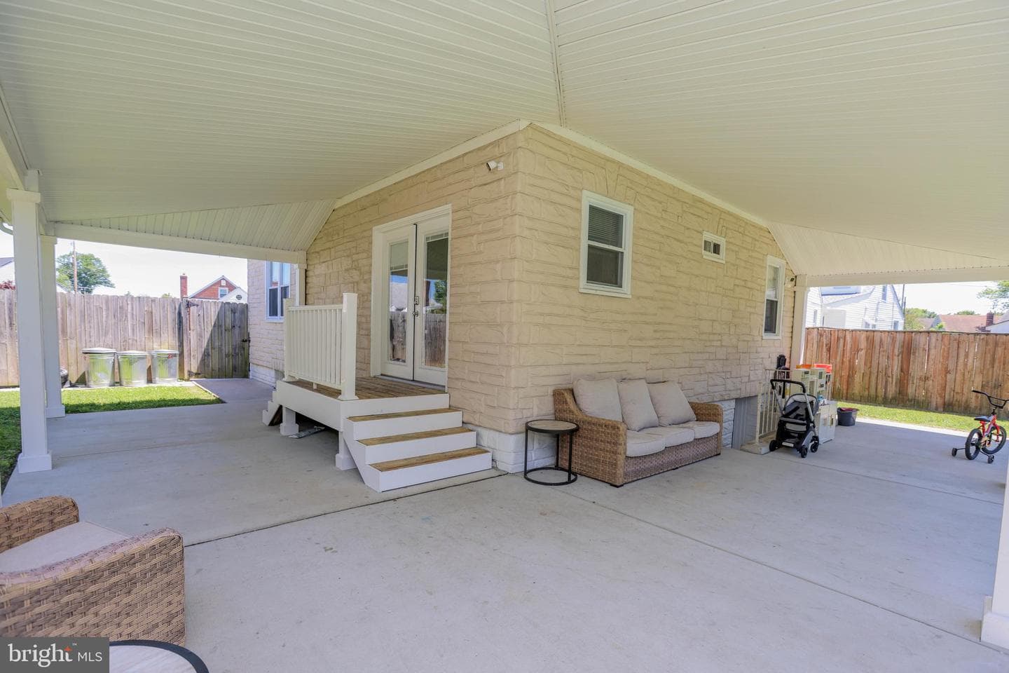 2504 Ambler Court photo 23