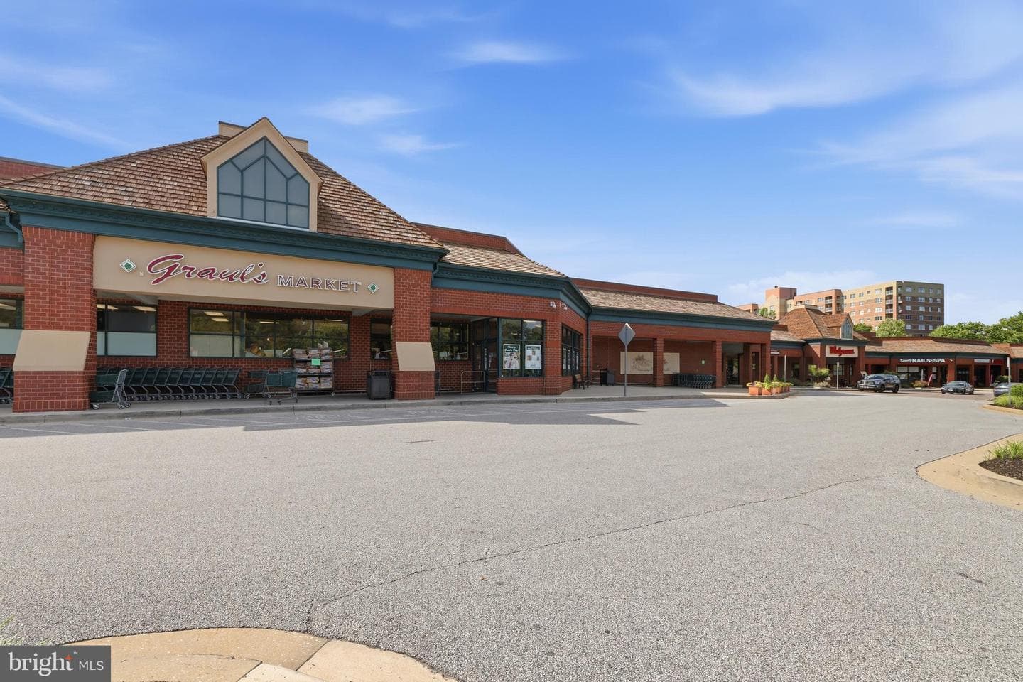 12240 Roundwood Road #605 photo 39