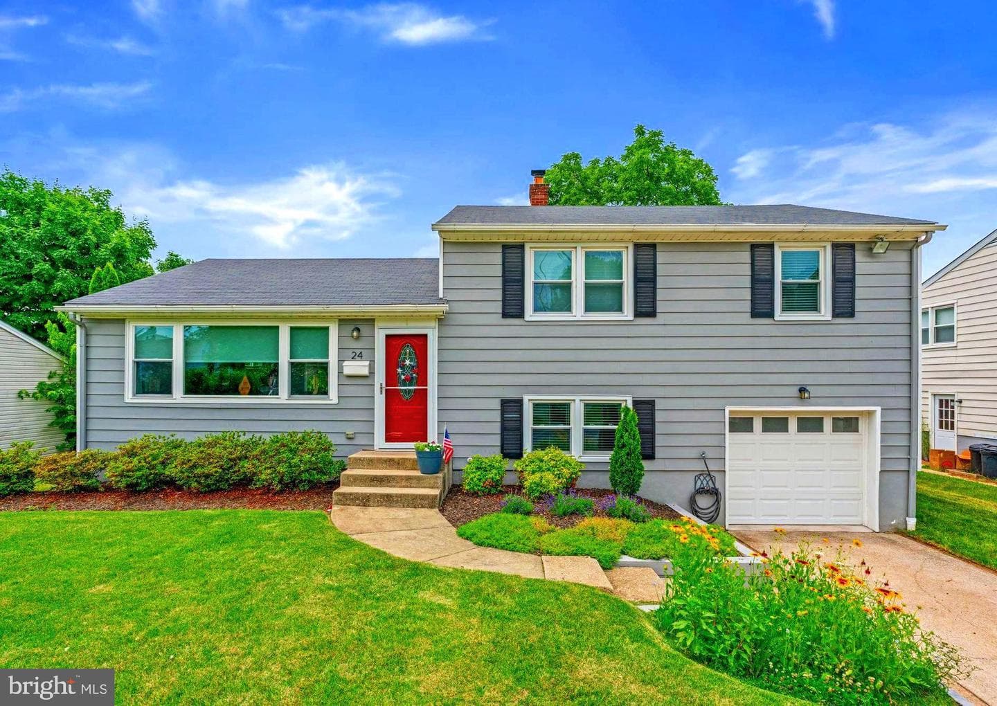 24 Delrey Avenue