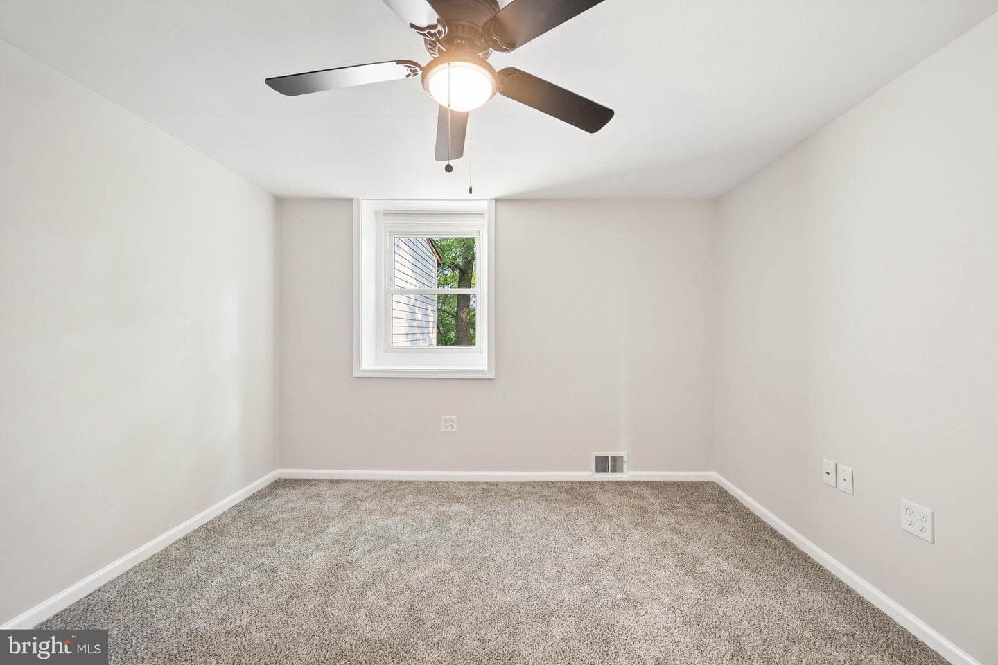 7227 Sindall Road photo 37