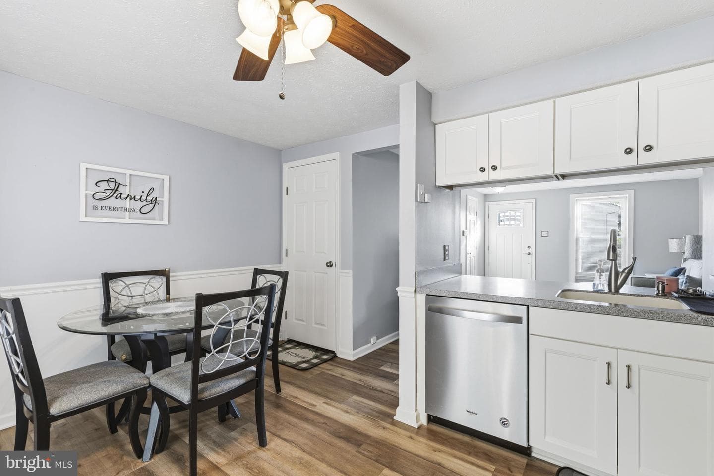 53 Shrewsbury Court photo 8