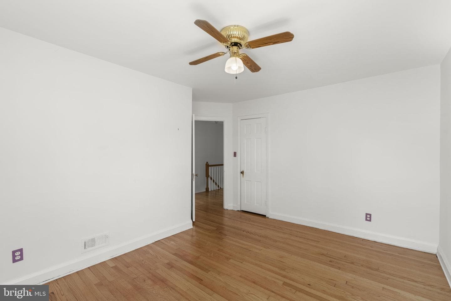 355 Whitfield Road photo 21