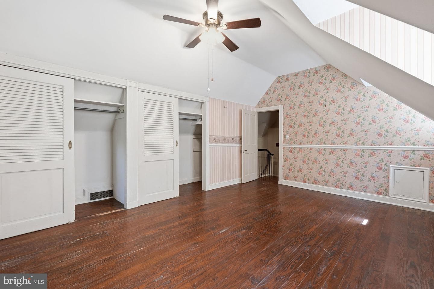 1610 Cottage Lane photo 16
