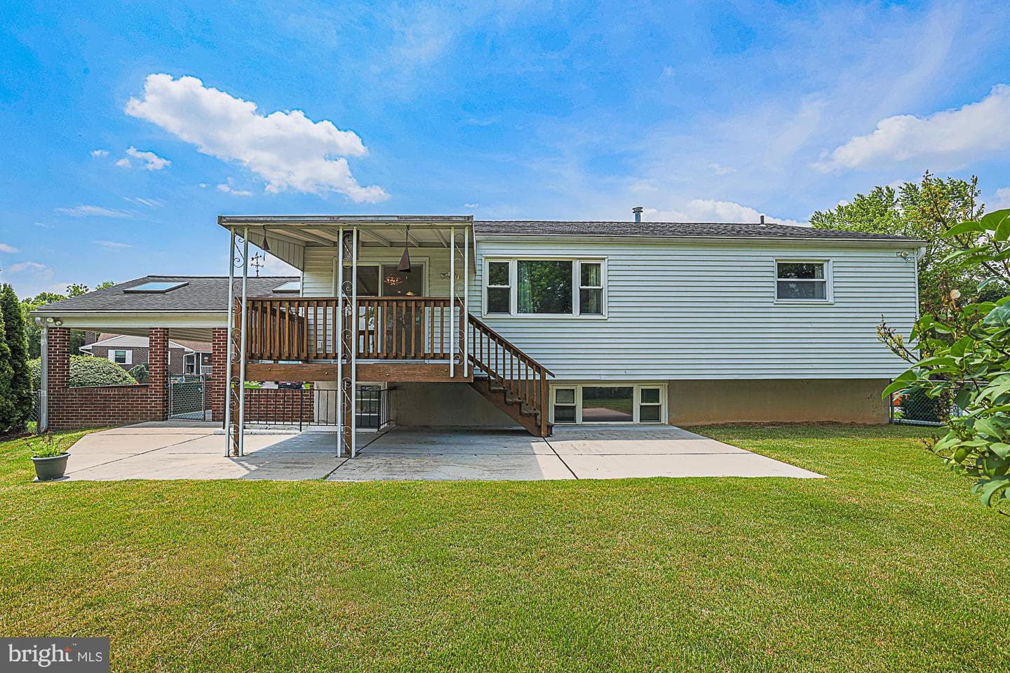 9106 Sandra Park Road photo 50