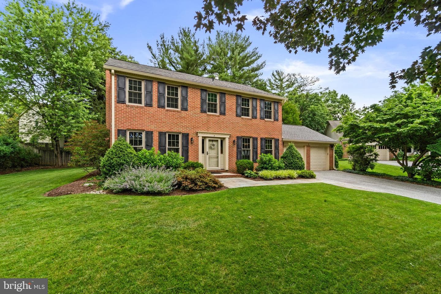 3 Erwood Court photo 3