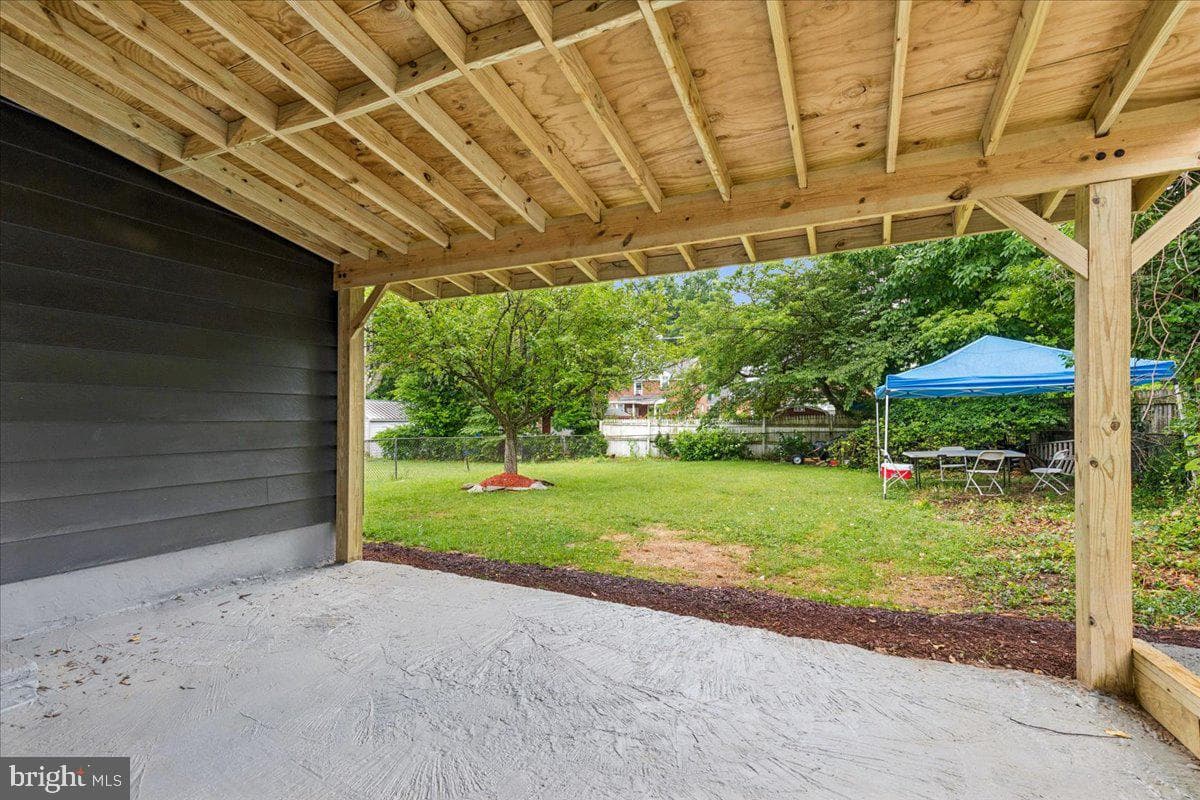 3737 Sylvan Drive photo 43