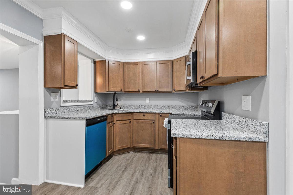 3737 Sylvan Drive photo 9