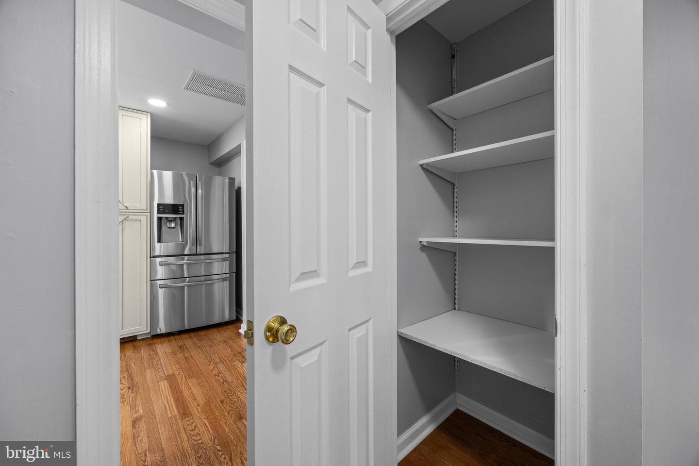 102 Nelson Road photo 25