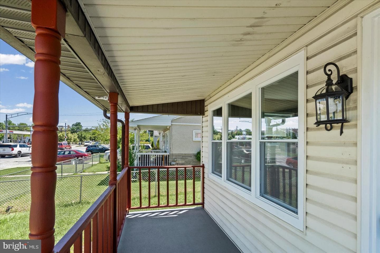 567 Compass Road photo 5