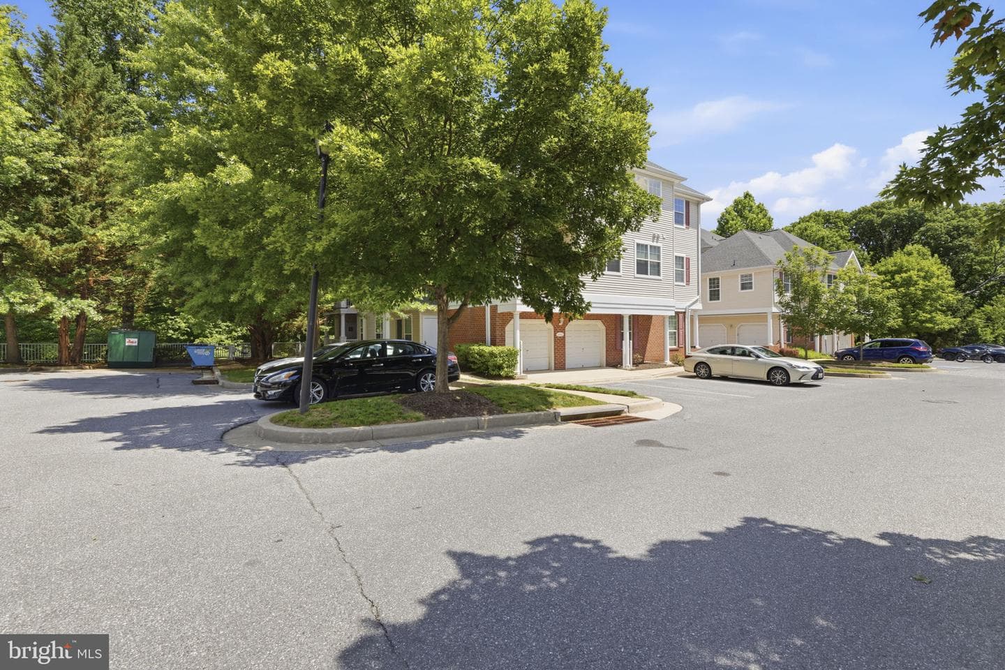 9695 Devedente Drive #100 photo 23