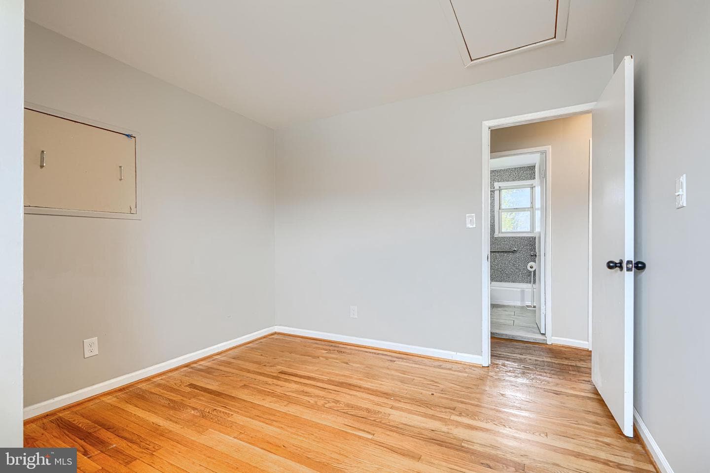 1405 Ingleside Avenue photo 23