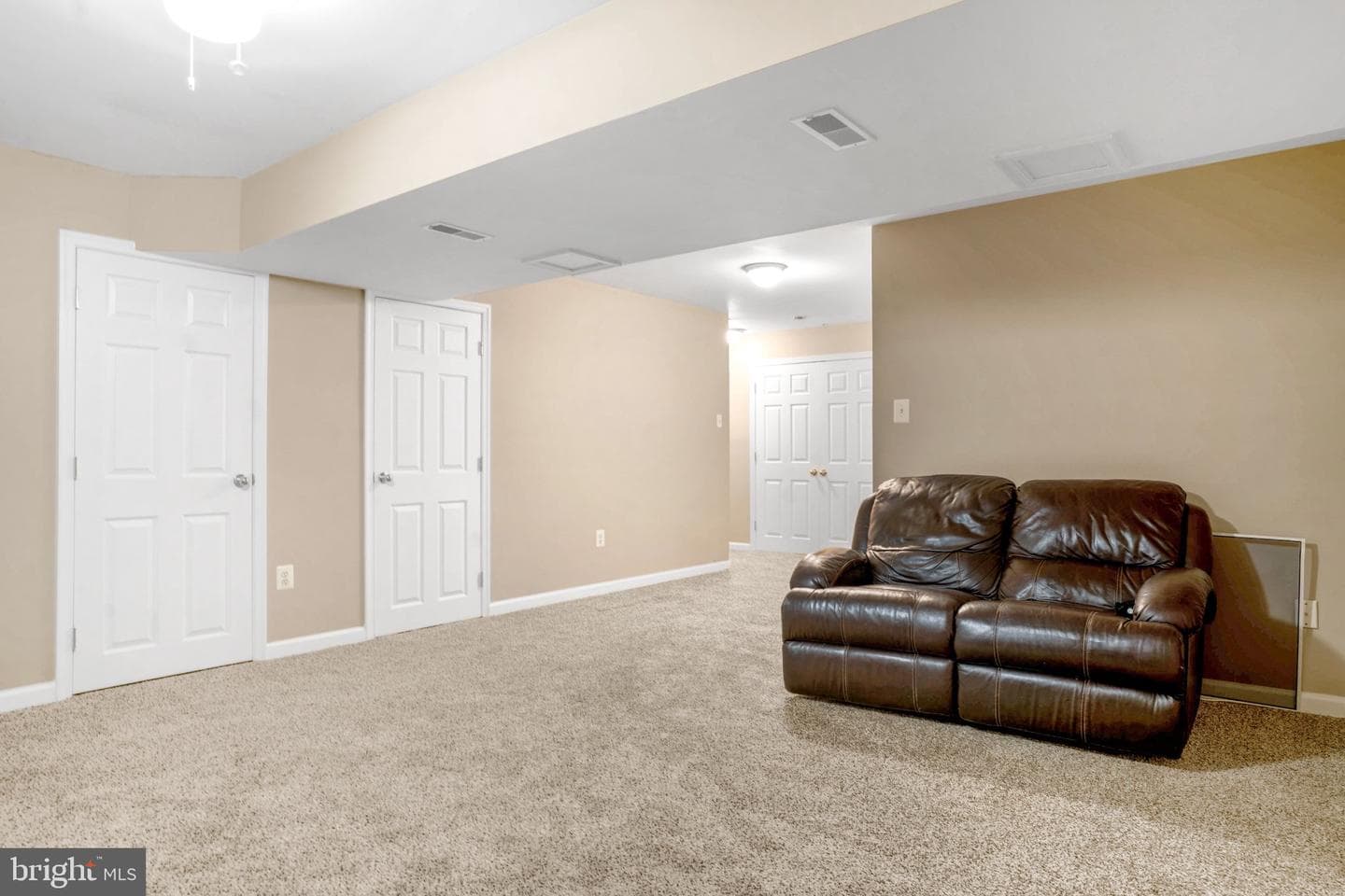 10 Amberlady Court photo 12