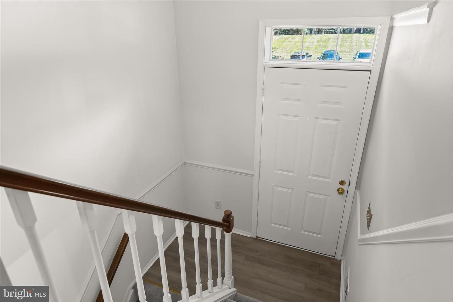 26 Valley Crossing Circle photo 3