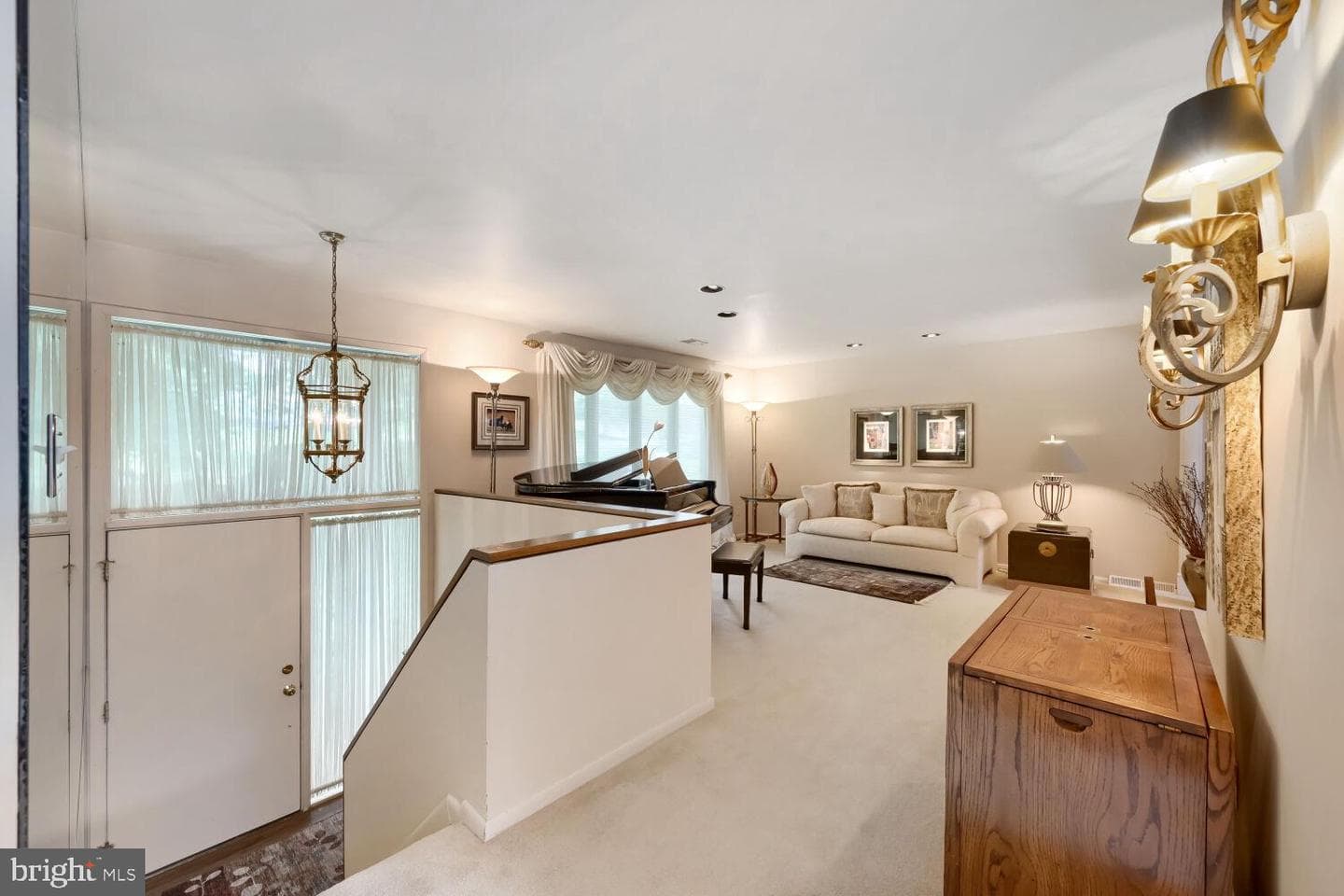 8023 Yellowstone Road photo 22