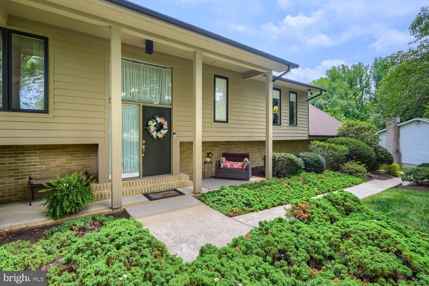8023 Yellowstone Road photo 3