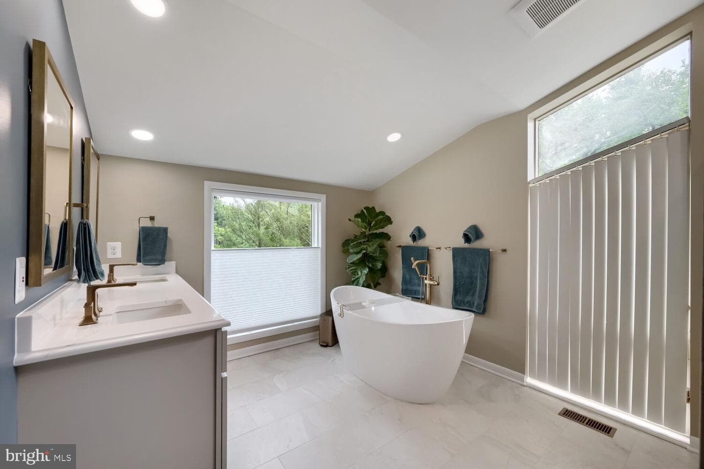 8023 Yellowstone Road photo 33