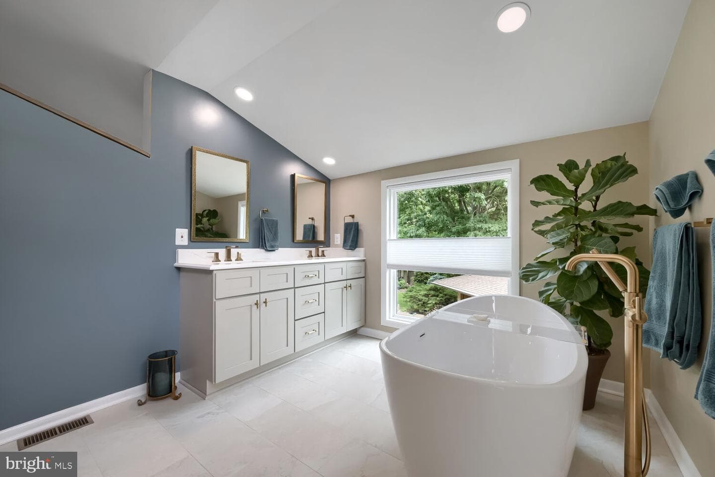 8023 Yellowstone Road photo 34