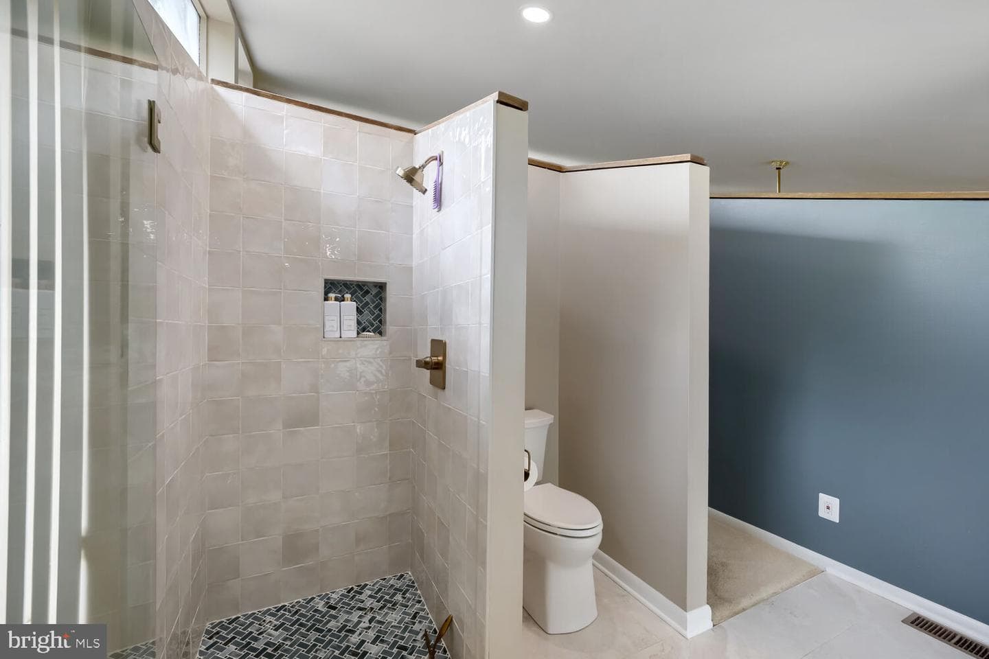 8023 Yellowstone Road photo 35
