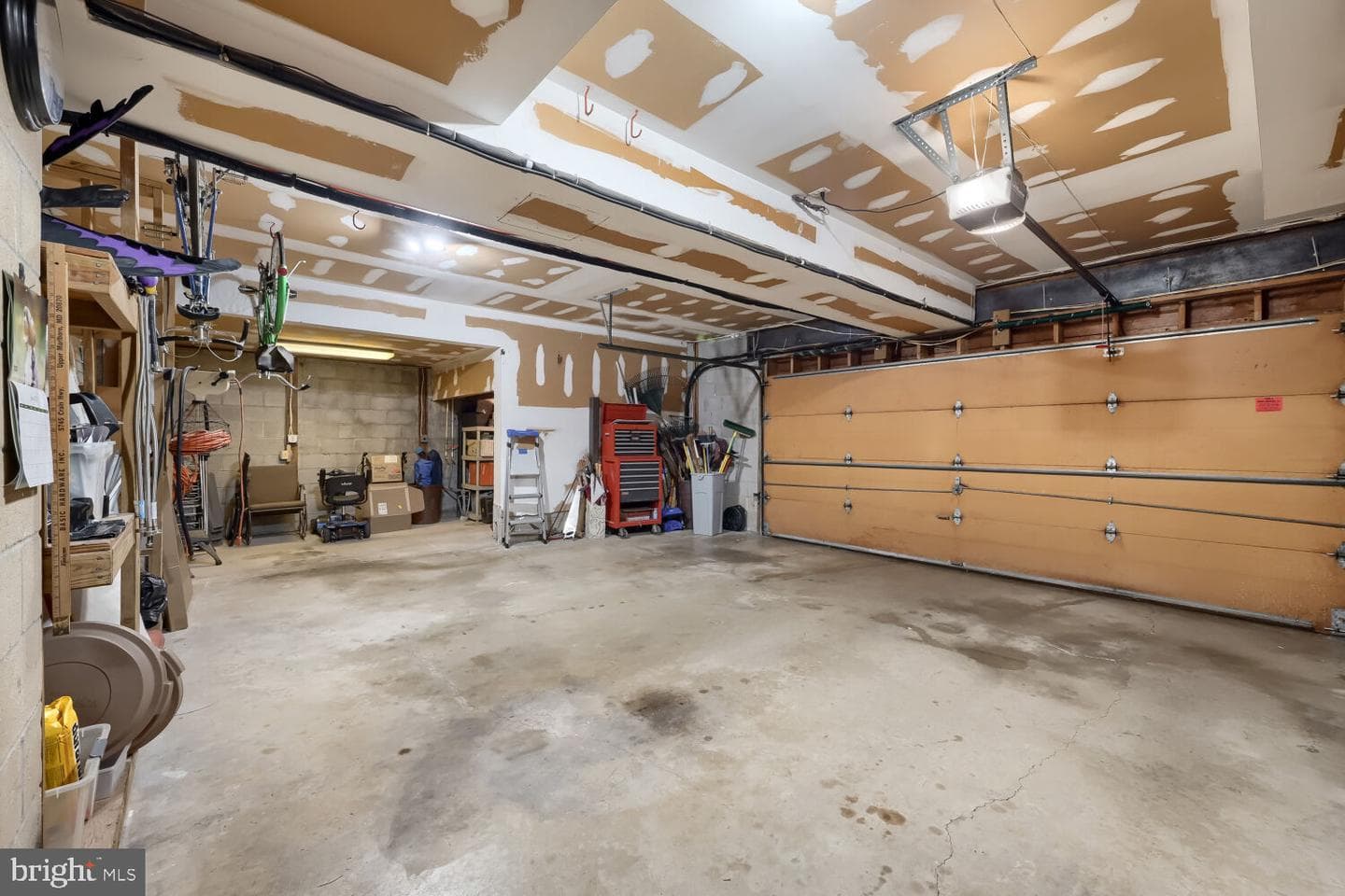 8023 Yellowstone Road photo 42