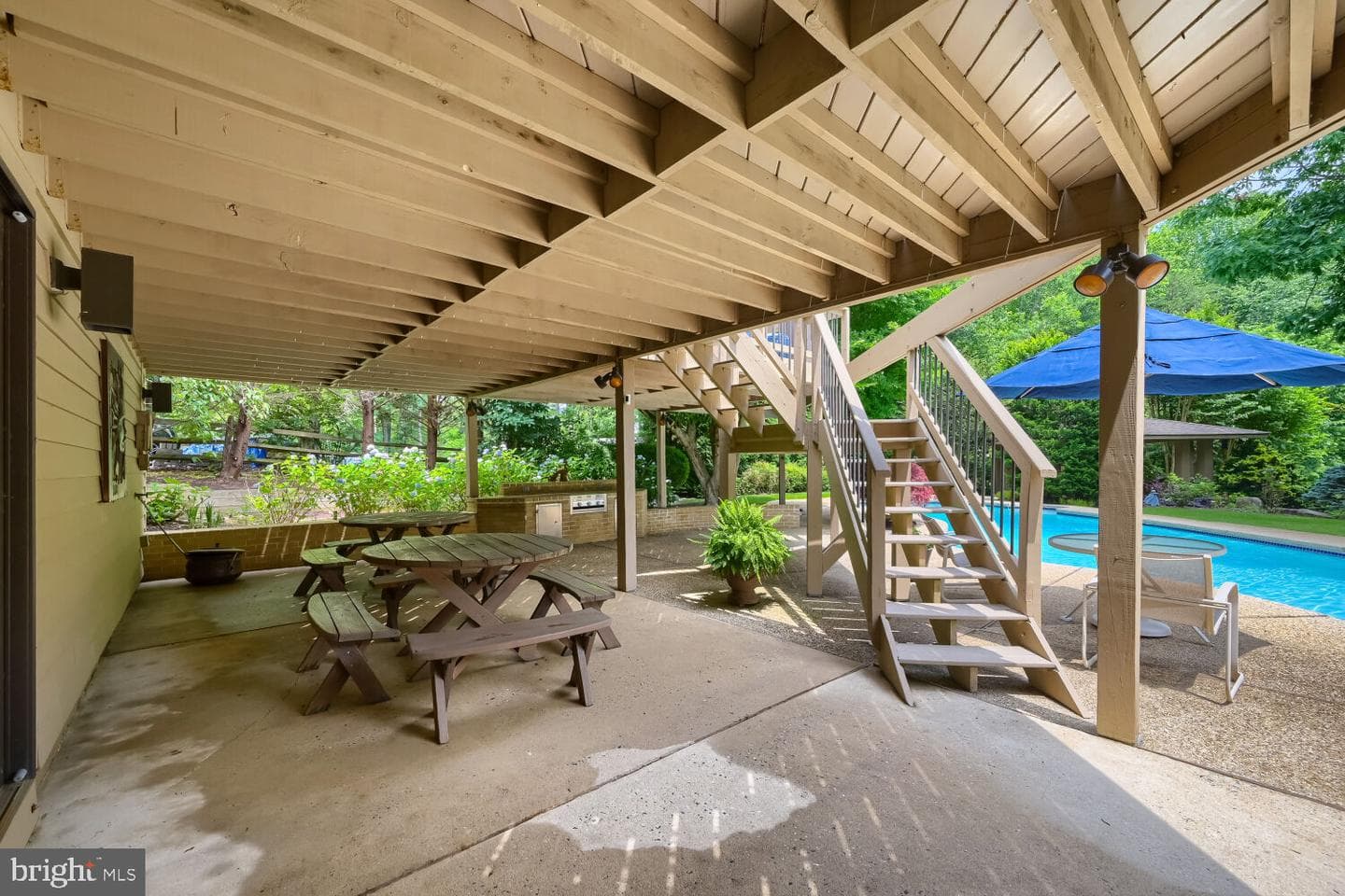 8023 Yellowstone Road photo 49