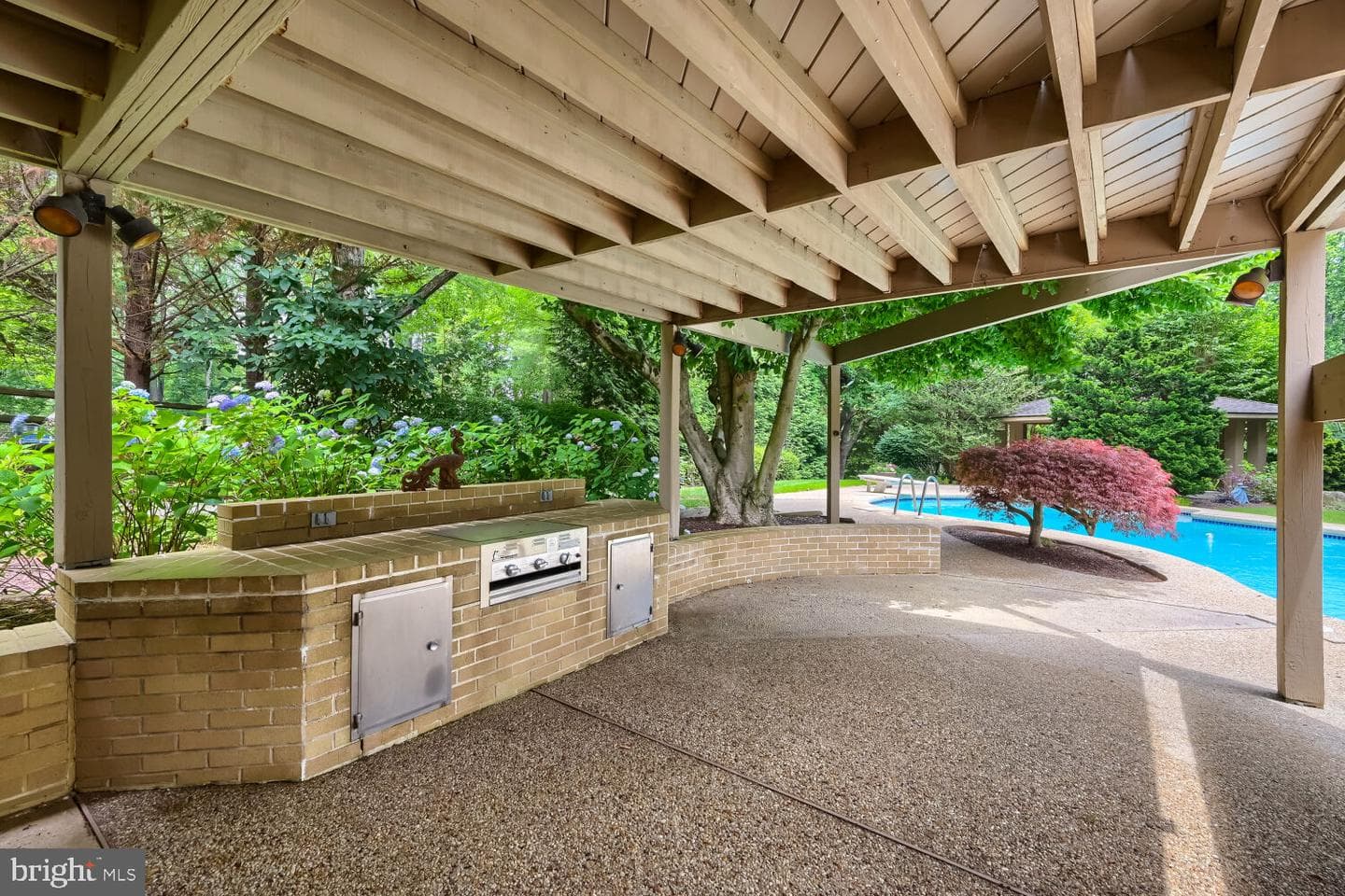 8023 Yellowstone Road photo 51