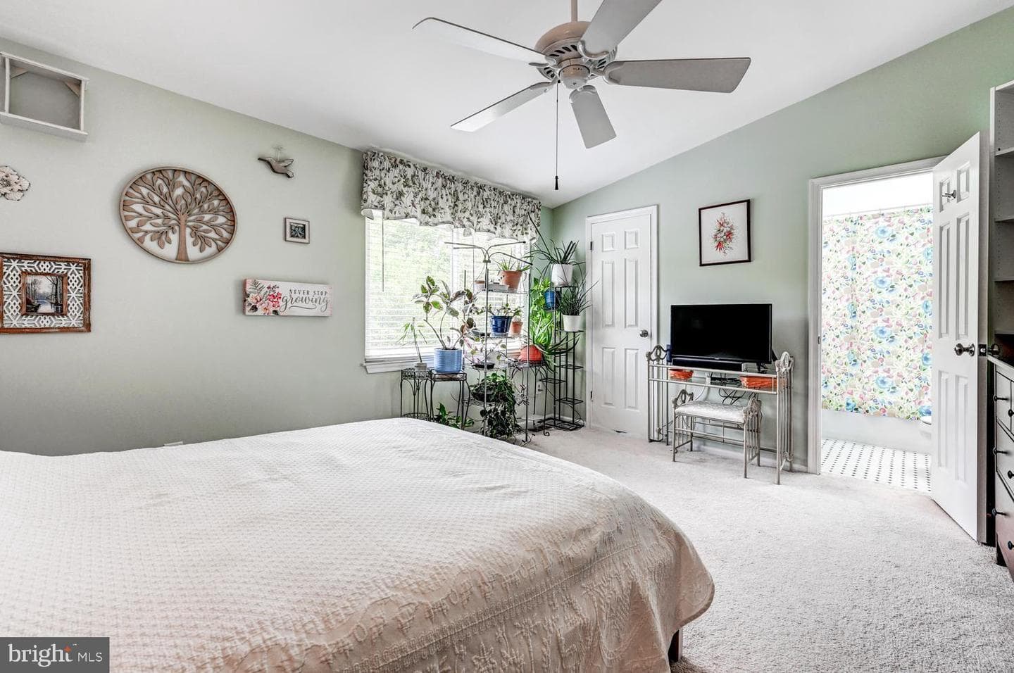 29 Silverton Court photo 16