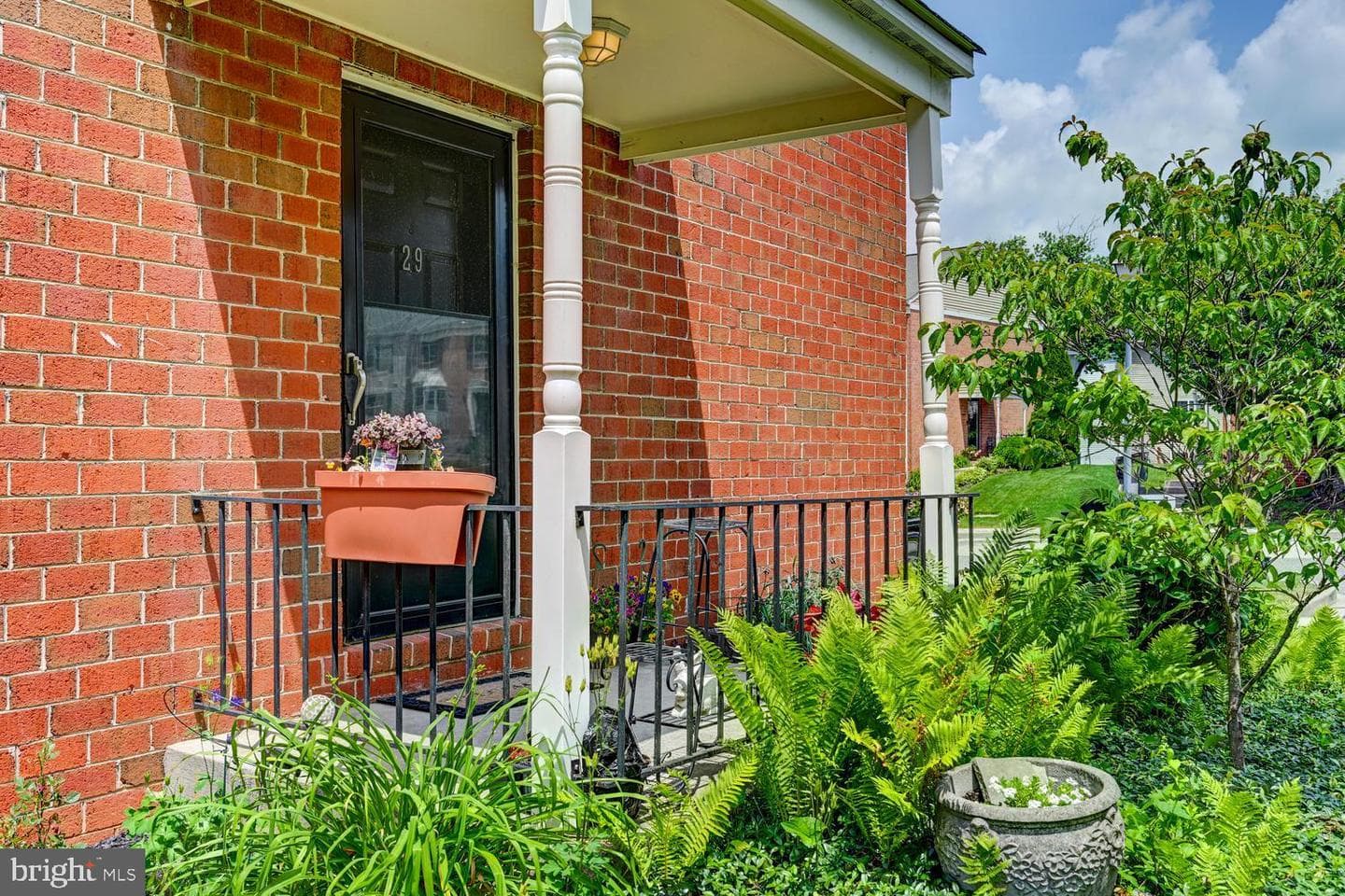 29 Silverton Court photo 28