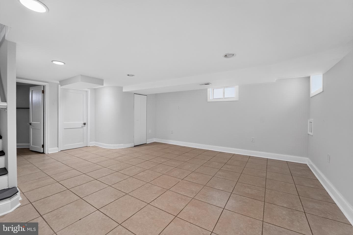 2128 Redthorn photo 20