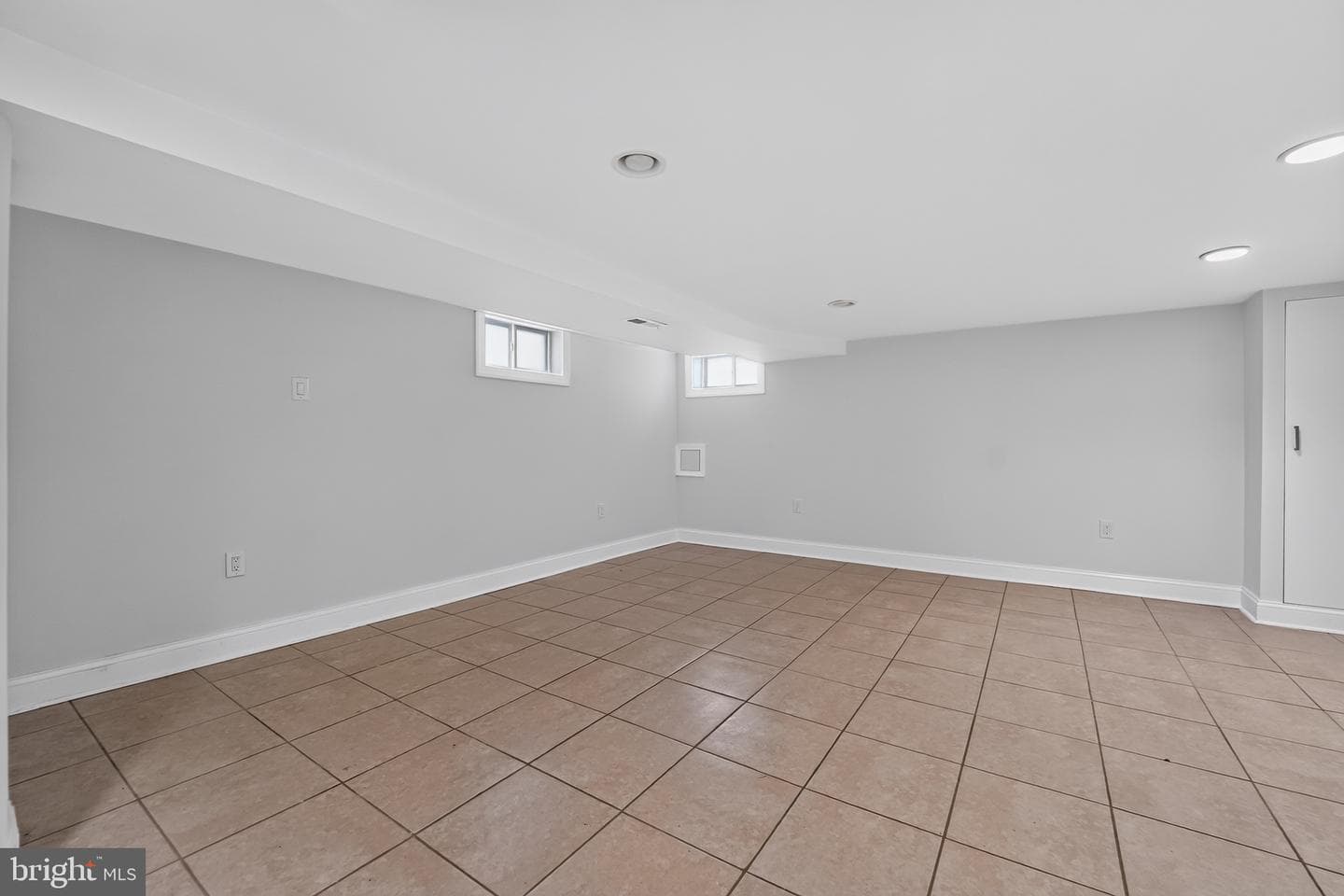 2128 Redthorn photo 24