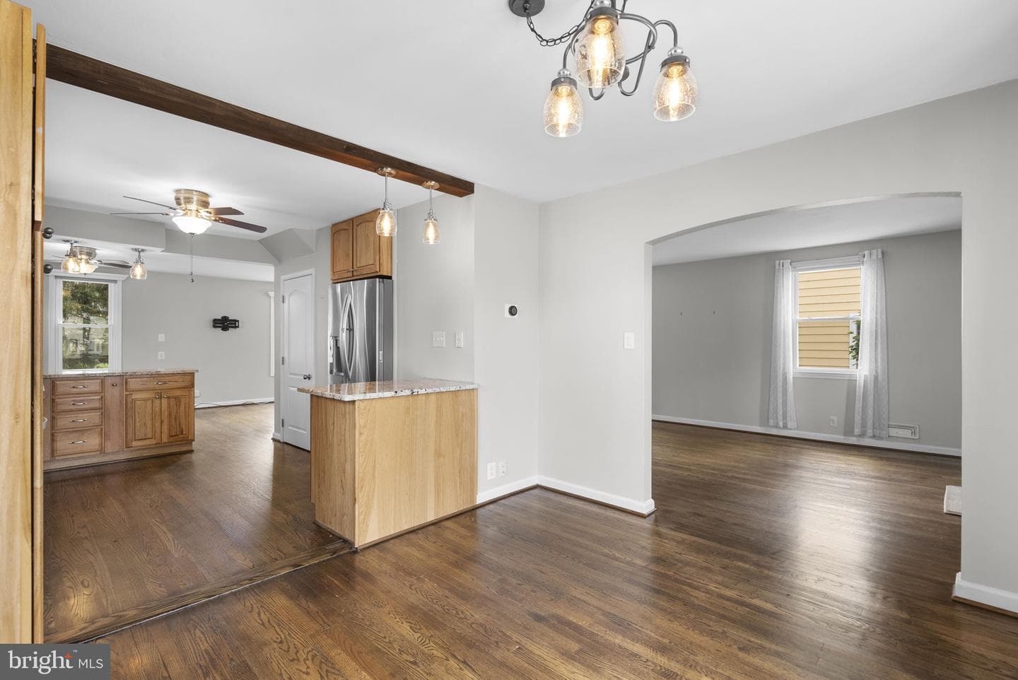 2019 Norhurst Way N photo 12