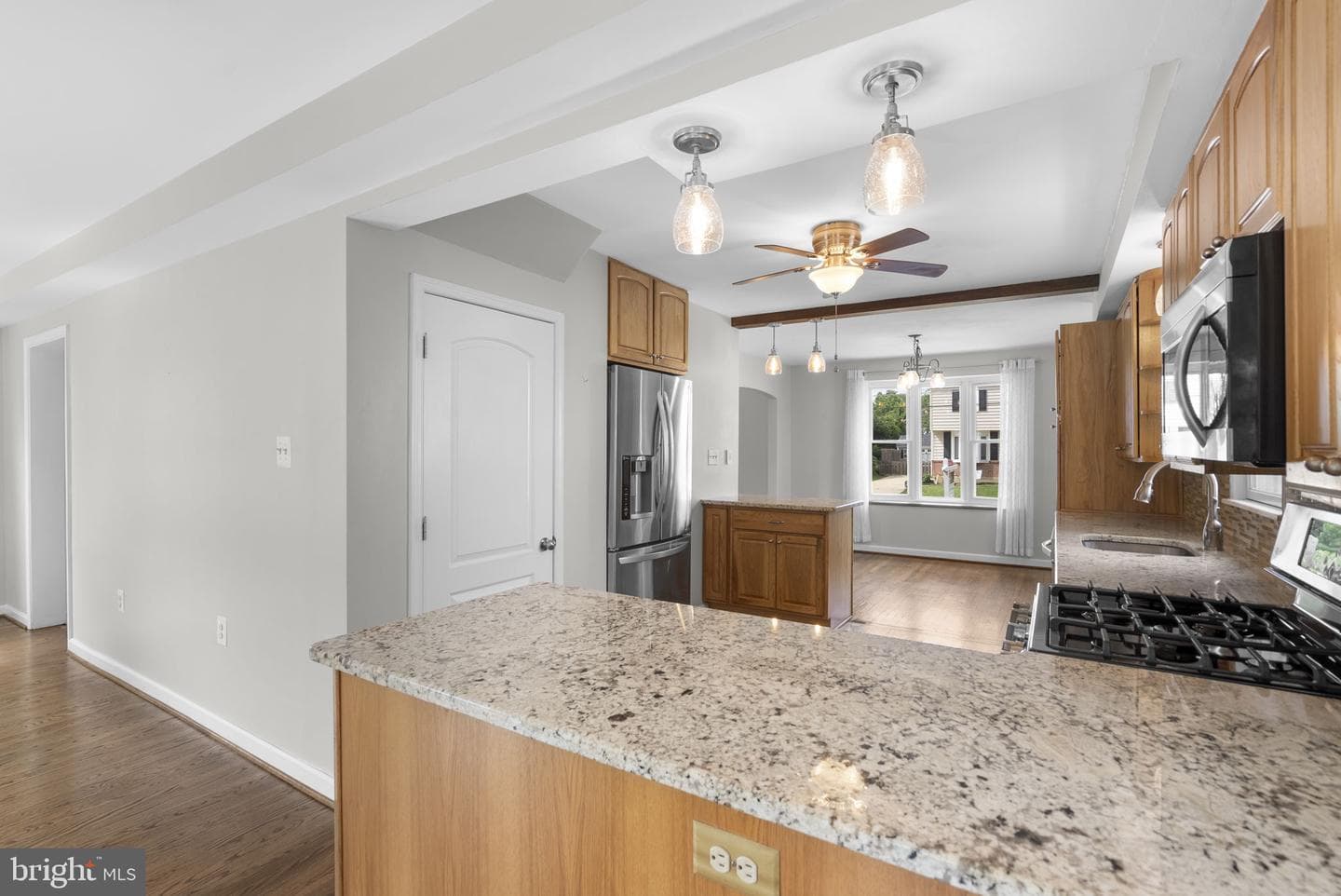 2019 Norhurst Way N photo 16
