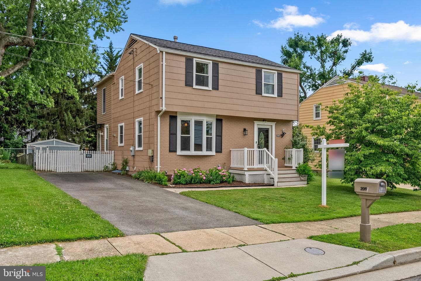 2019 Norhurst Way N photo 3