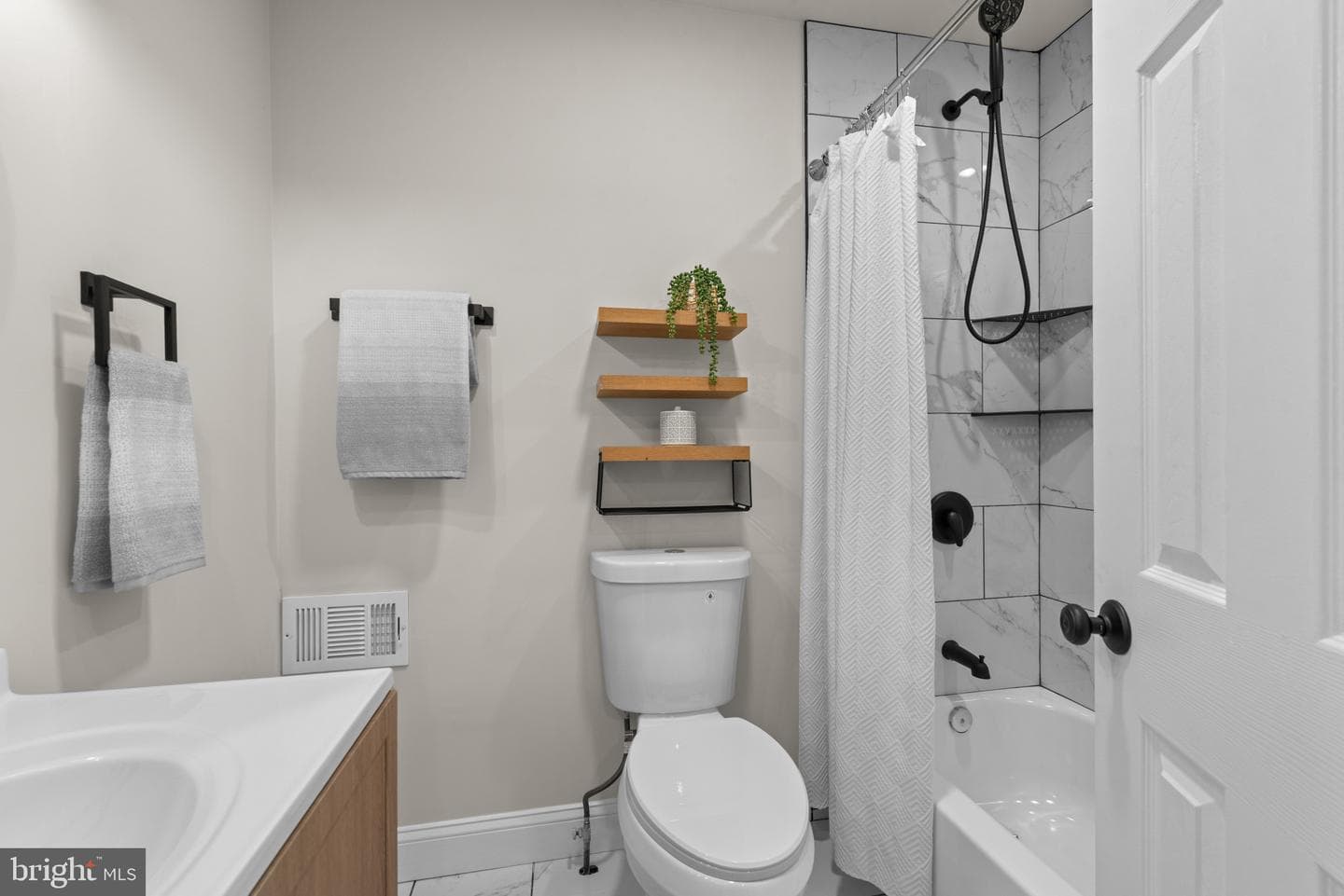 3620 Waterwheel Square photo 39