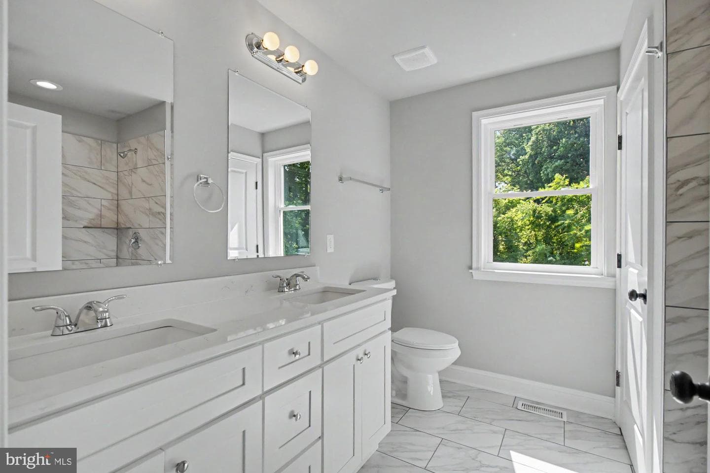 7501 Riddle Avenue photo 38