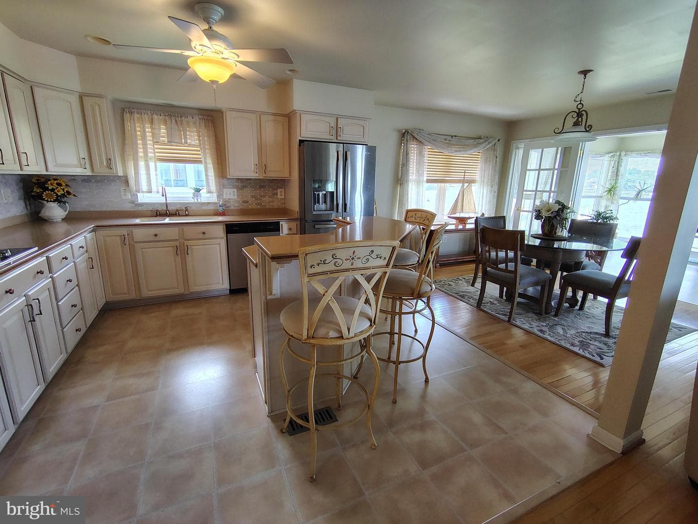 2424 Golupski Road photo 8