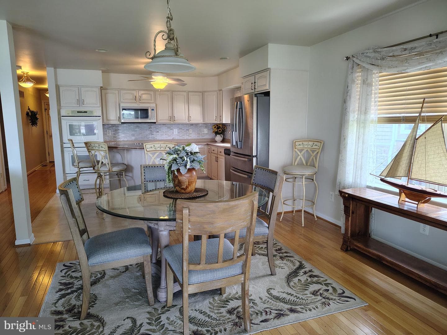 2424 Golupski Road photo 9