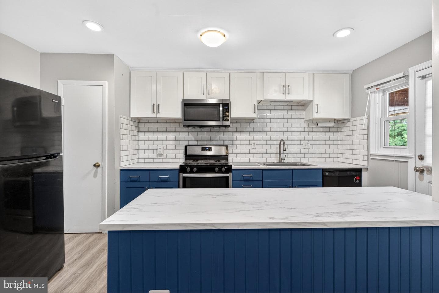 7729 Charlesmont Road photo 13