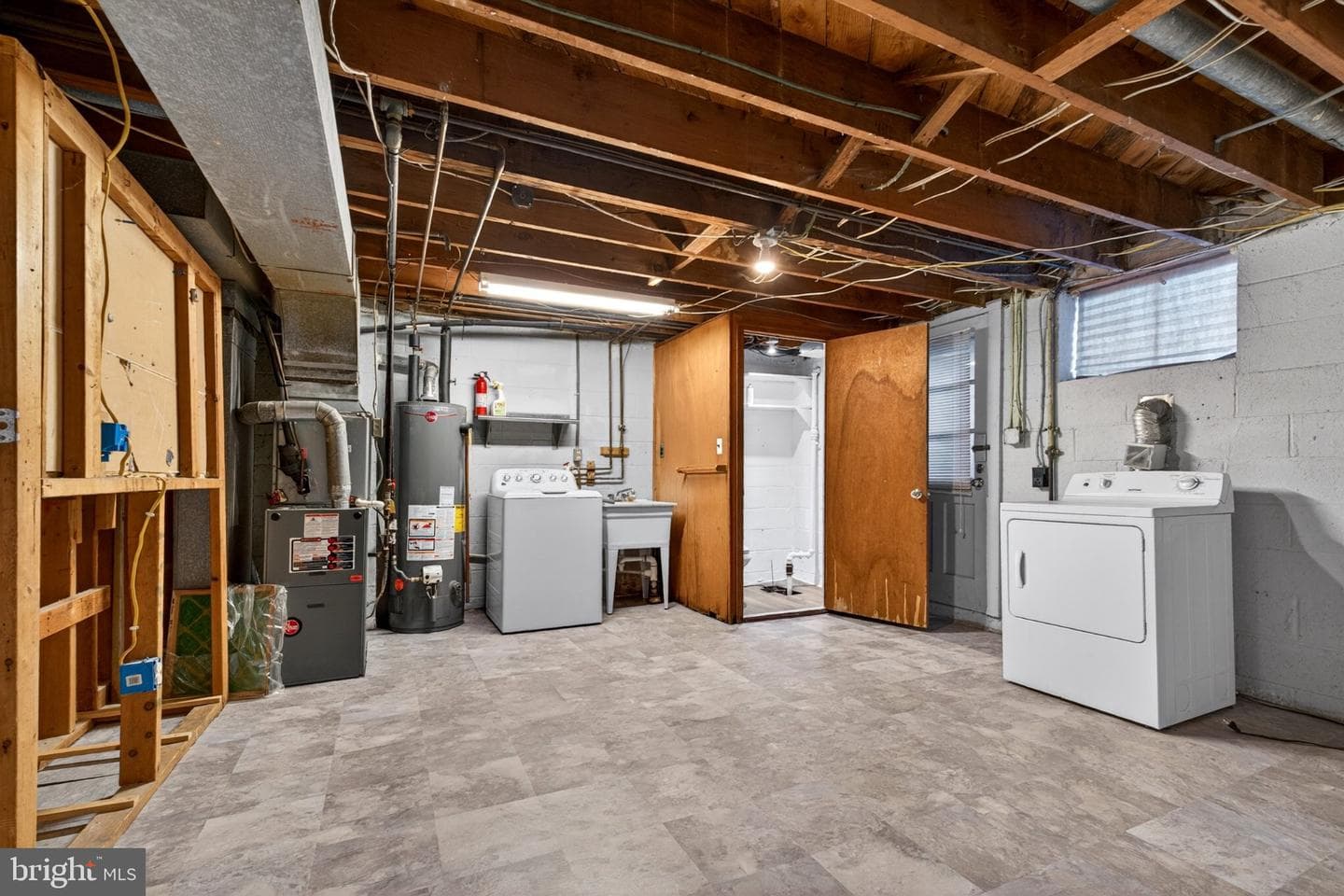 7729 Charlesmont Road photo 32