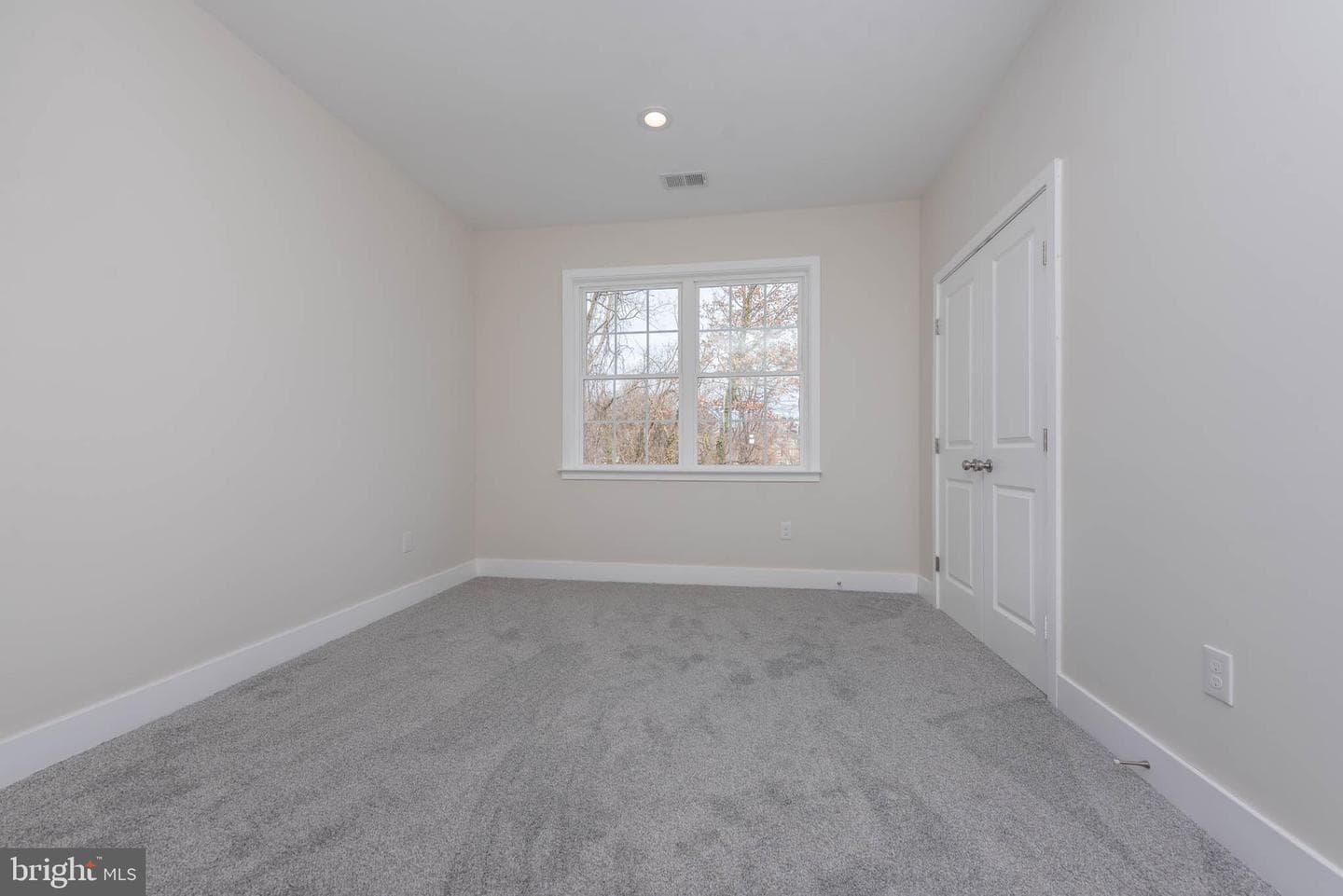 9626 Harford Road photo 25