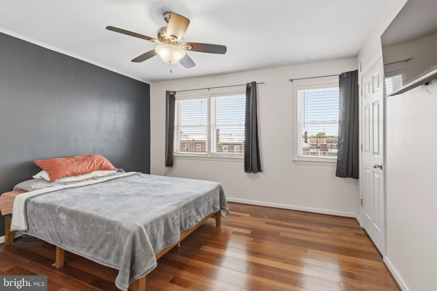 1627 Manor Road photo 10